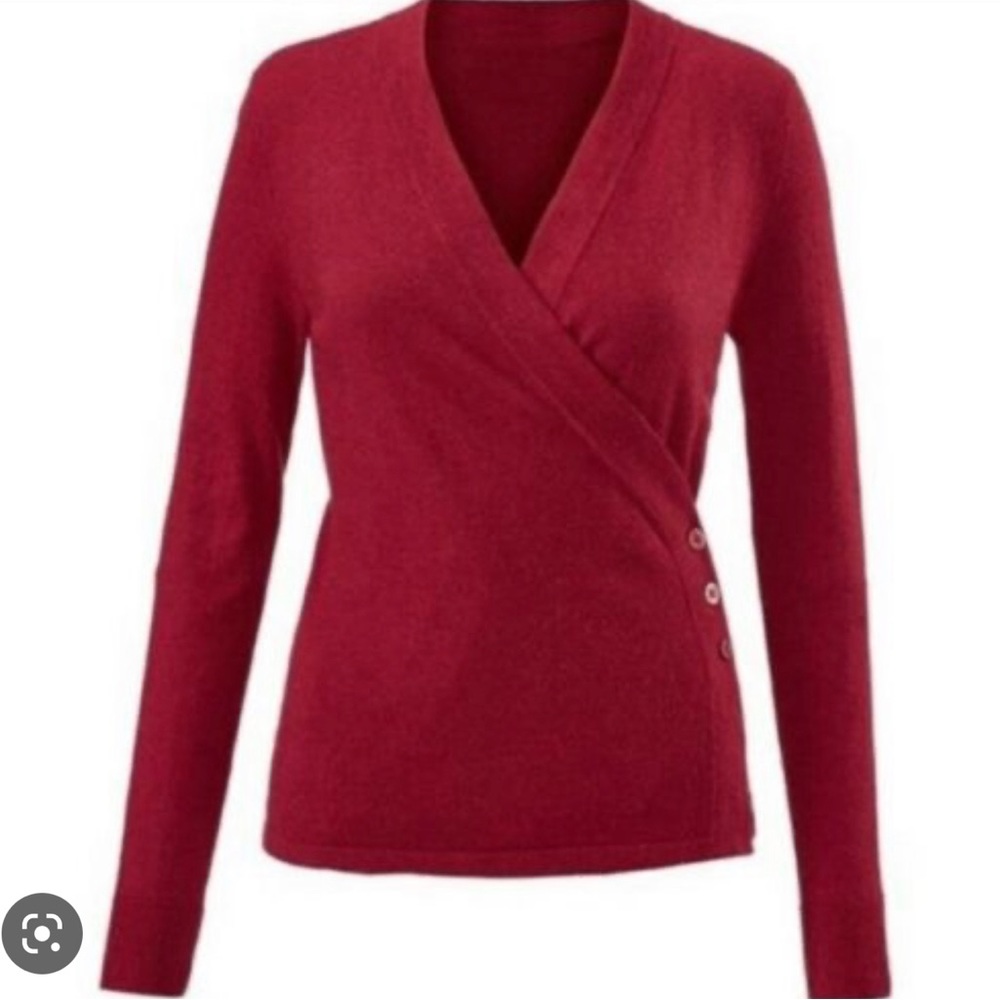 Ballet Sweater #3169
Medium
EUC
Excellent Condition, Smoke Free Home
